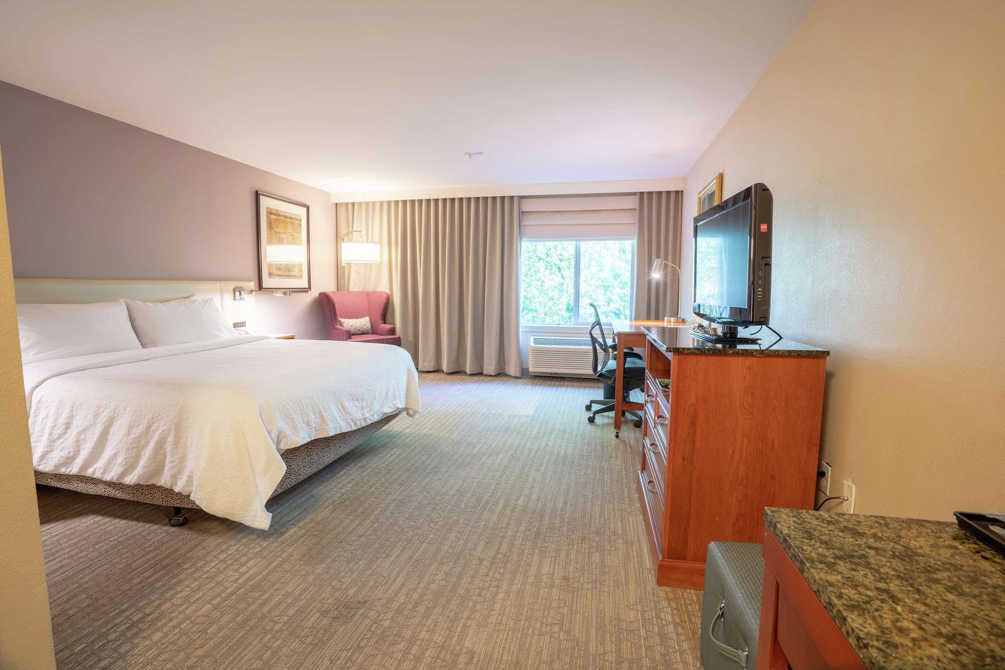 Hilton Garden Inn Seattle/רנטון מראה חיצוני תמונה