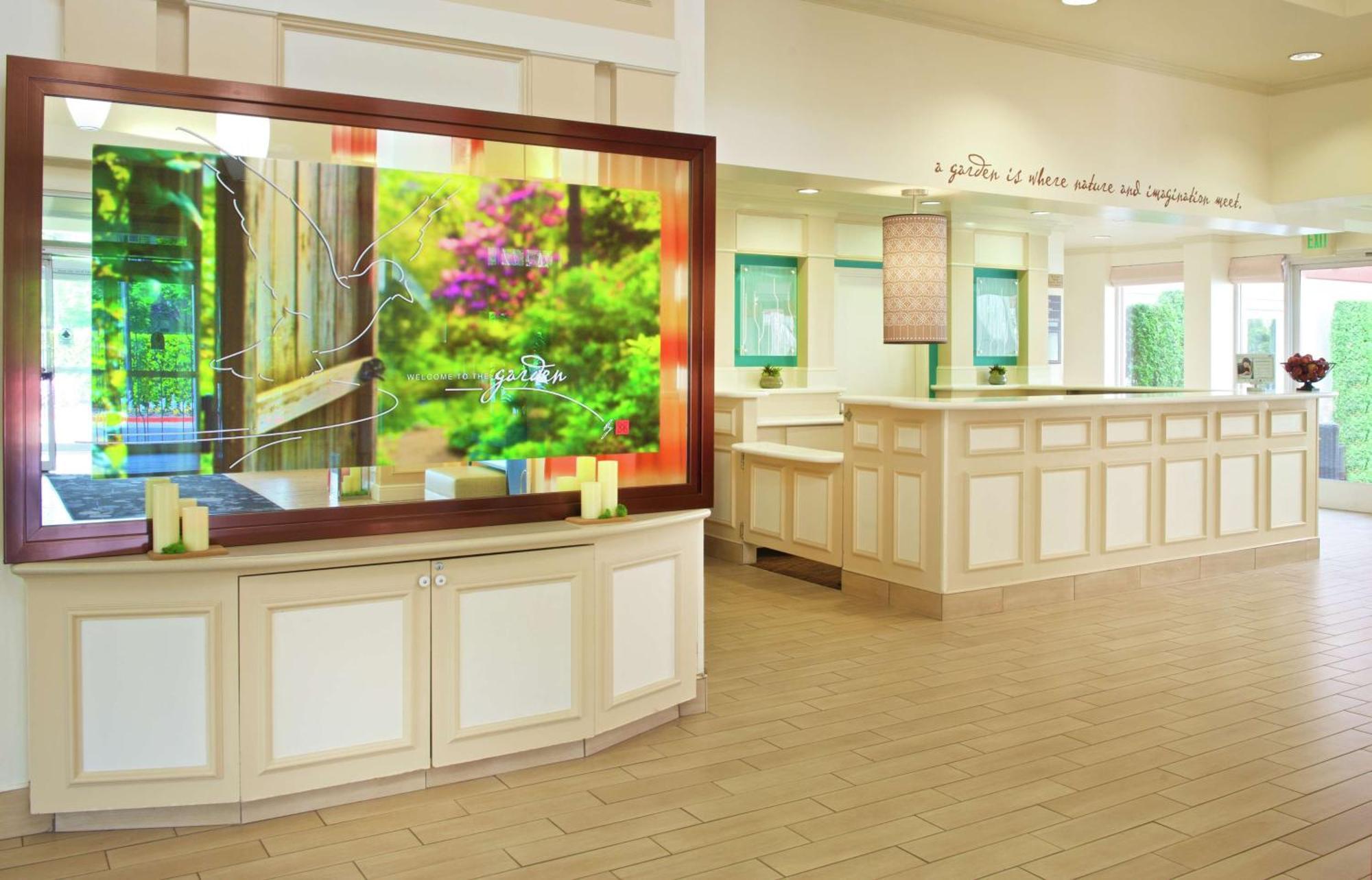 Hilton Garden Inn Seattle/רנטון מראה חיצוני תמונה