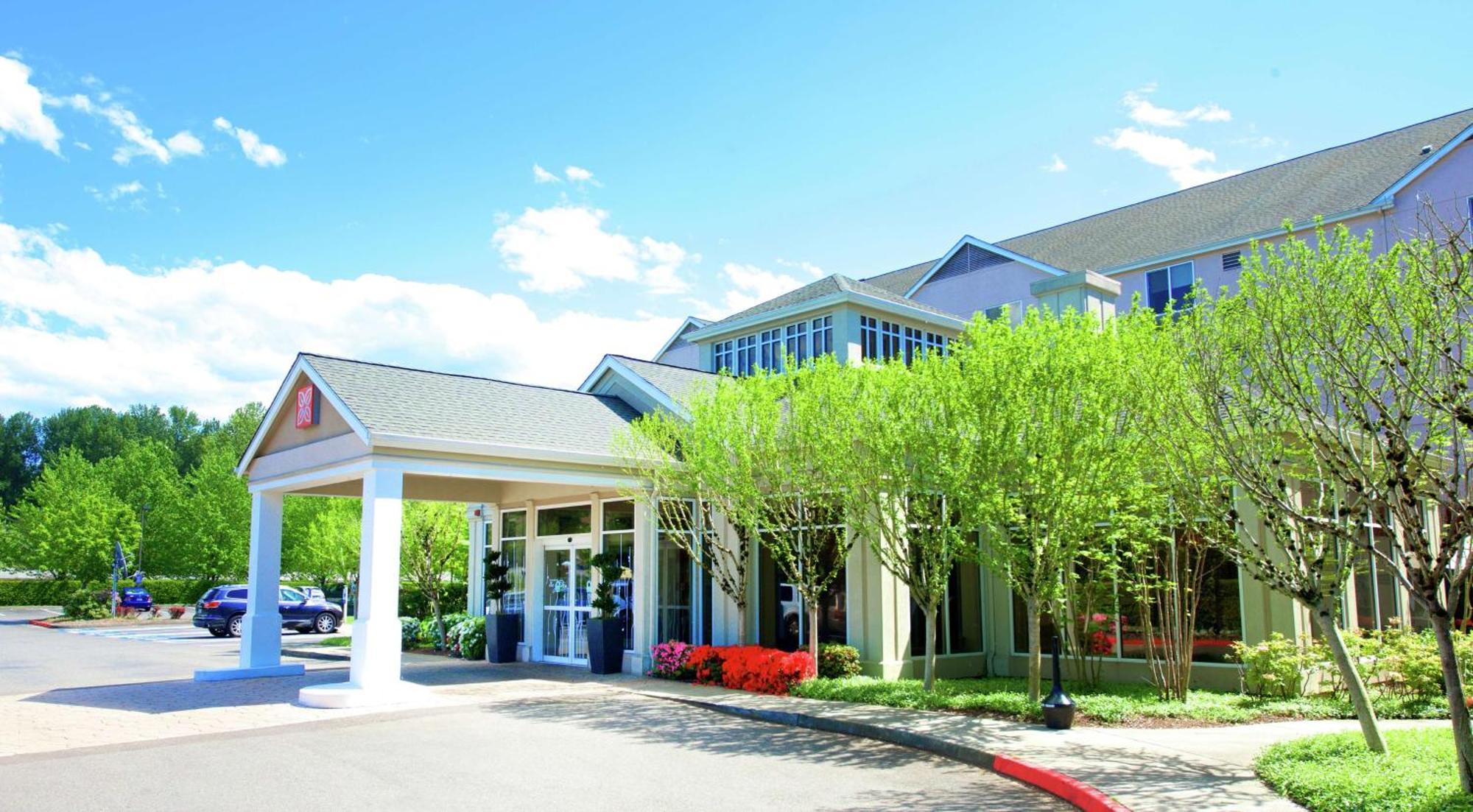 Hilton Garden Inn Seattle/רנטון מראה חיצוני תמונה
